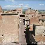 Pompone E Pola Gambassi Terme